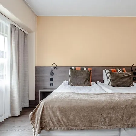 Club Turun Caribia 4* Турку